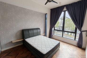 Avira Garden Terraces @ Medini