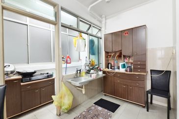 Austin Residence @Taman Mount Austin