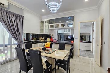 The Canal Garden South, Horizon Hills