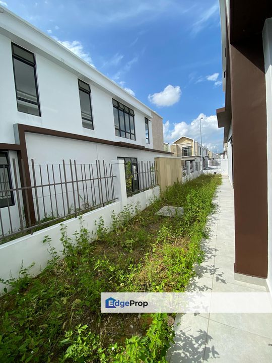 Bandar Cemerlang 2 Storey For Sale , Johor, Ulu Tiram