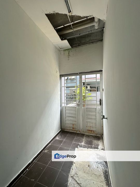 Taman Tropika Kulai 2Storey For Sale , Johor, Kulai