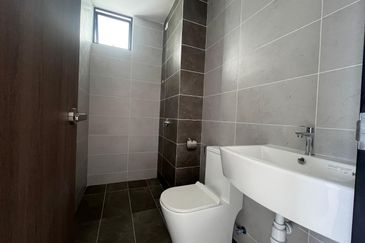 Twin Tower Residence