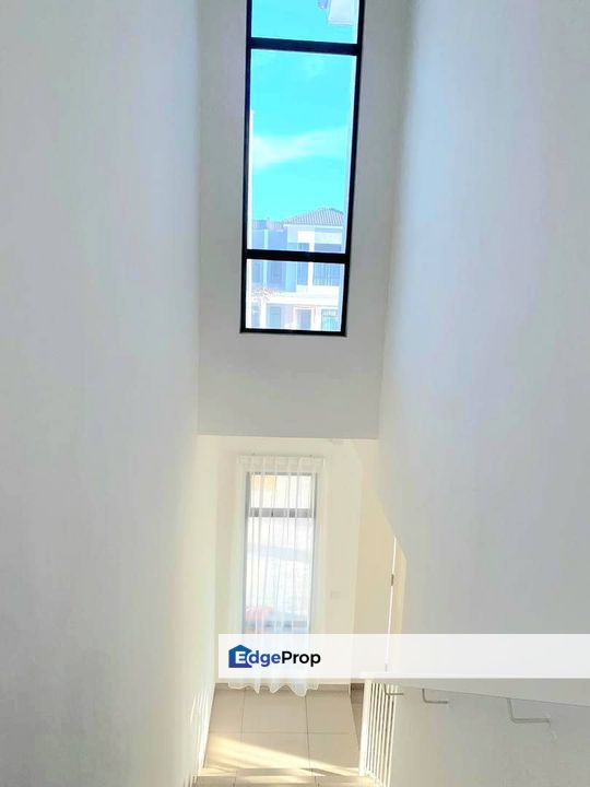 Eko Tropika 2 Storey Endlot For Sale , Johor, Pasir Gudang