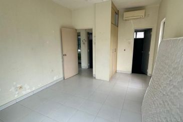 M'Tiara Apartment @ Larkin Idaman