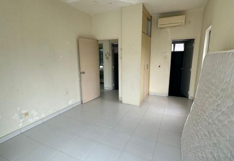 M'Tiara Apartment @ Larkin Idaman