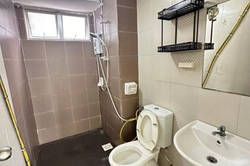 M'Tiara Apartment @ Larkin Idaman