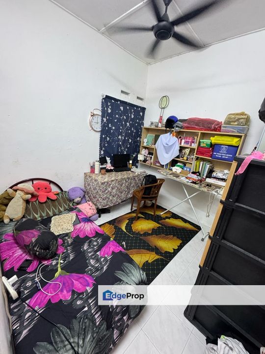 Taman Universiti Single Storey For Sale , Johor, Skudai