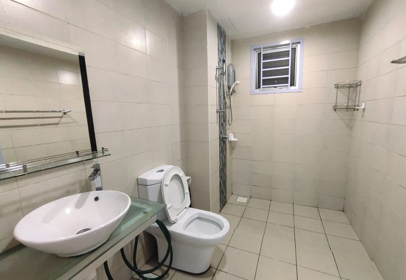 Dedaun Hijau (Greenfield Regency)