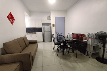 Dedaun Hijau (Greenfield Regency)