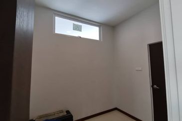 Isola Villa @ Senibong Cove