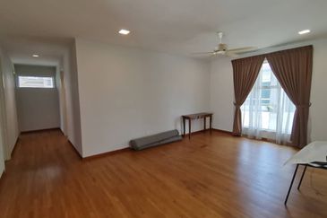 Isola Villa @ Senibong Cove