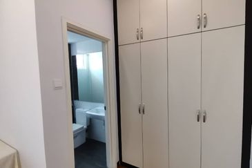 Isola Villa @ Senibong Cove