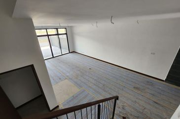 Aurora Resort Villas