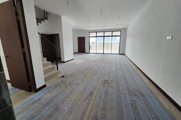 Aurora Resort Villas