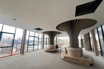 Aurora Resort Villas