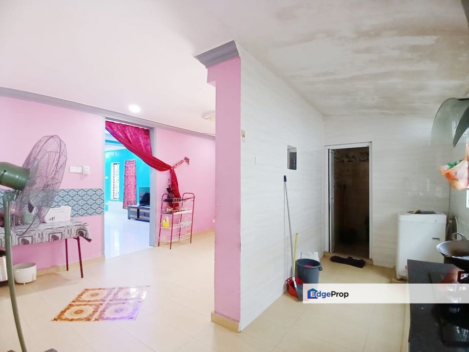 Taman Universiti 2 Storey For Sale , Johor, Skudai