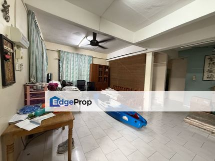  Taman Pertama 2 Storey Endlot For Sale , Johor, Kulai