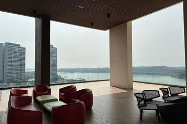 Puteri Cove Residences