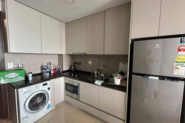 Puteri Cove Residences