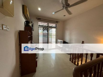 Bukit Kempas 双层角头排屋 For Sale , Johor, Johor Bahru