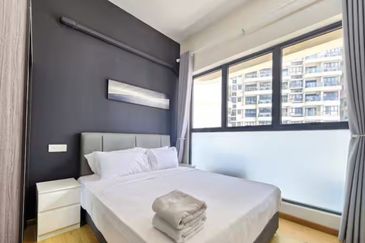 Baypoint @ Country Garden Danga Bay