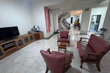 Mewah View Luxurious Apartments