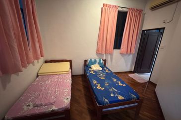 Mewah View Luxurious Apartments