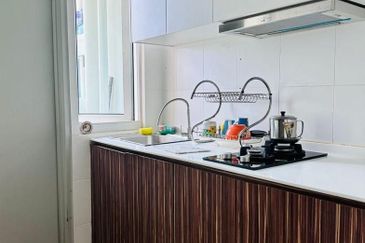 Seasons Luxury Apartments @ Amara Larkin