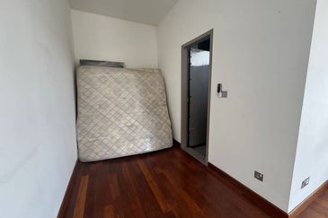 The Canal Garden South, Horizon Hills