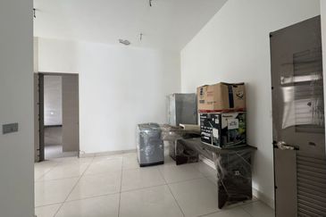 The Canal Garden South, Horizon Hills