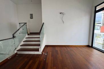 The Canal Garden South, Horizon Hills