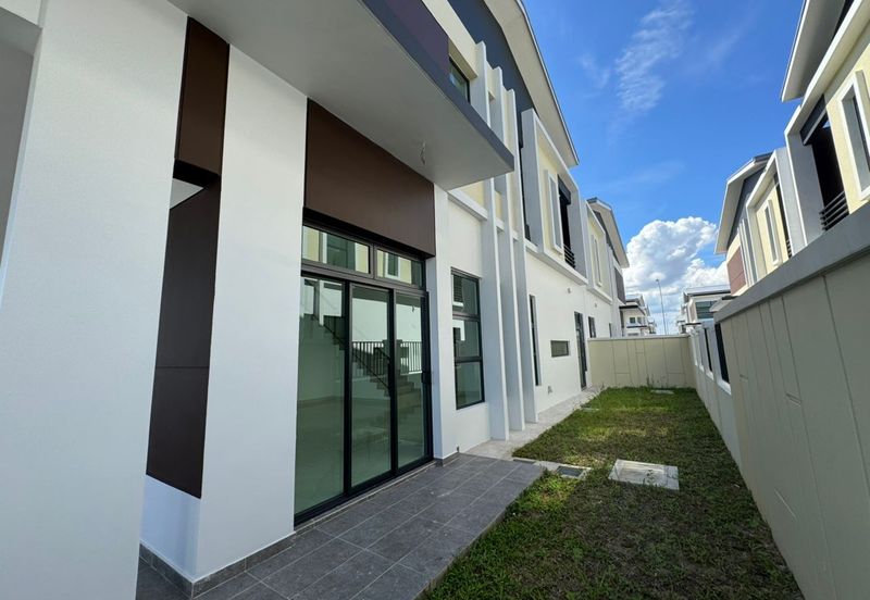 Honeydale Residences @ Taman Impian Emas