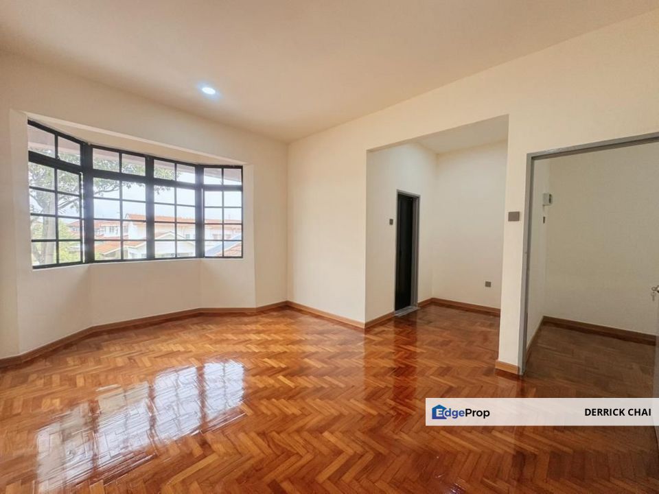 Taman Daya Double Storey terrace house , Johor, Johor Bahru