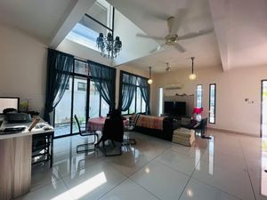Adda Heights, Grey Stone Cluster House for Sale @RM1,280,000 By DERRICK ...