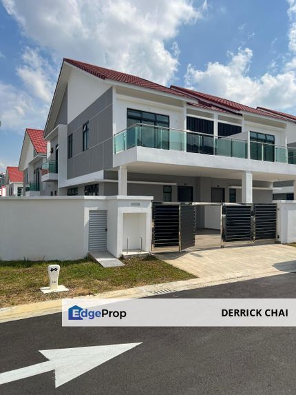 Jalan Mutiara Emas, Johor, Johor Bahru