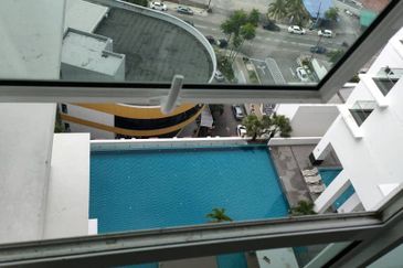 The Pinnacles (Pinnacle Tower)