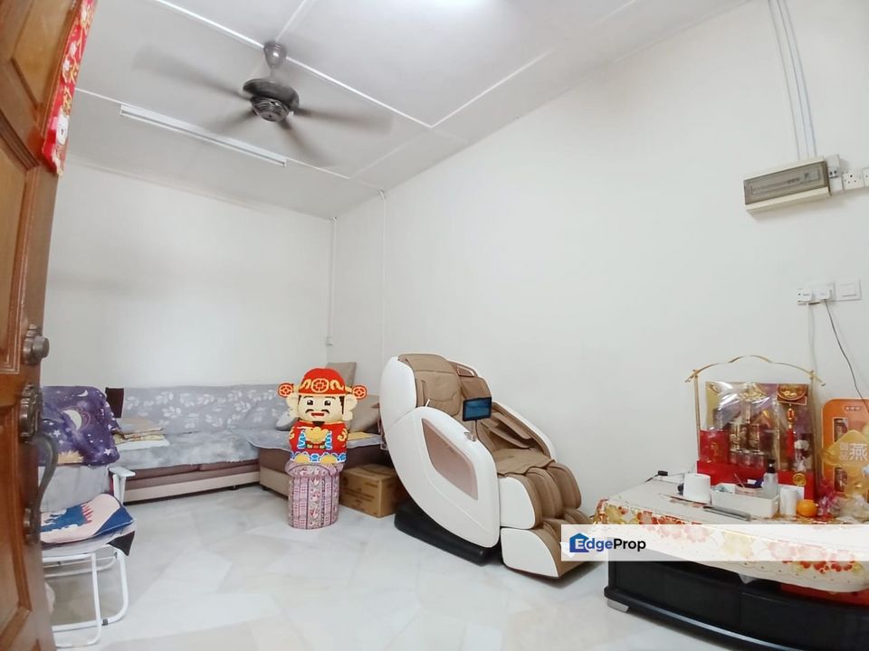 Taman Universiti Single Storey For Sale , Johor, Skudai