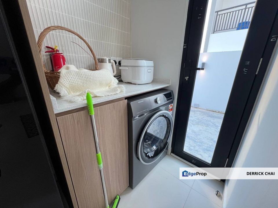 Kempas Utama Fully Furnished Semi D For Rent, Johor, Setia Tropika