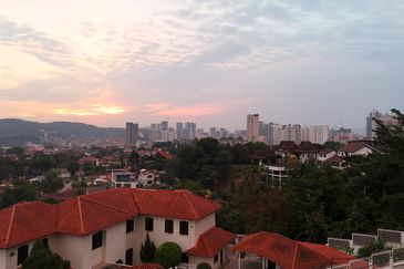 The Peak. Damansara Heights. Brand New