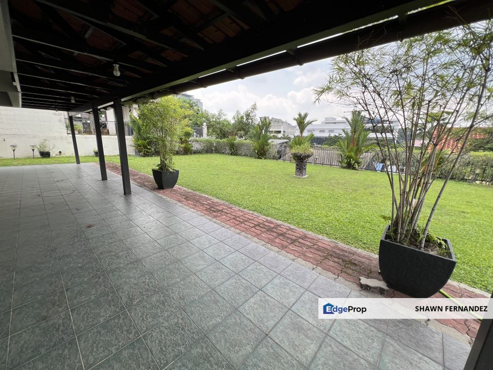 Bangsar. Guarded street. Great convenience. , Kuala Lumpur, Bangsar