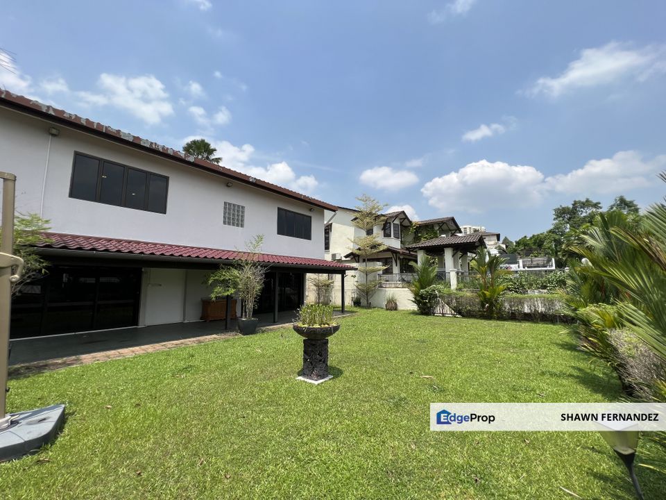 Bangsar. Guarded street. Great convenience. , Kuala Lumpur, Bangsar