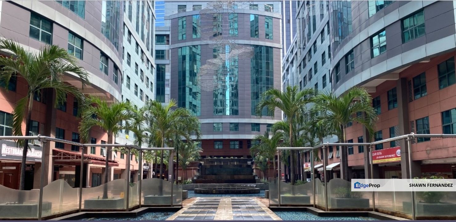 Full Commercial Building. Walking distance to LRT., Kuala Lumpur, KL City