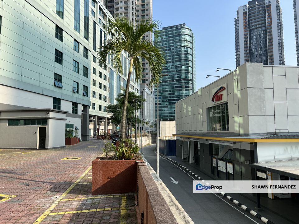 Full Commercial Building. Walking distance to LRT., Kuala Lumpur, KL City