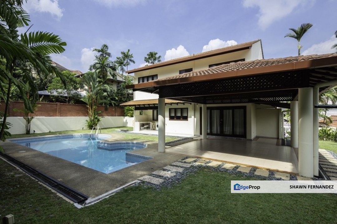 Detached home. Secure, guarded area. Private Pool., Kuala Lumpur, Damansara Heights