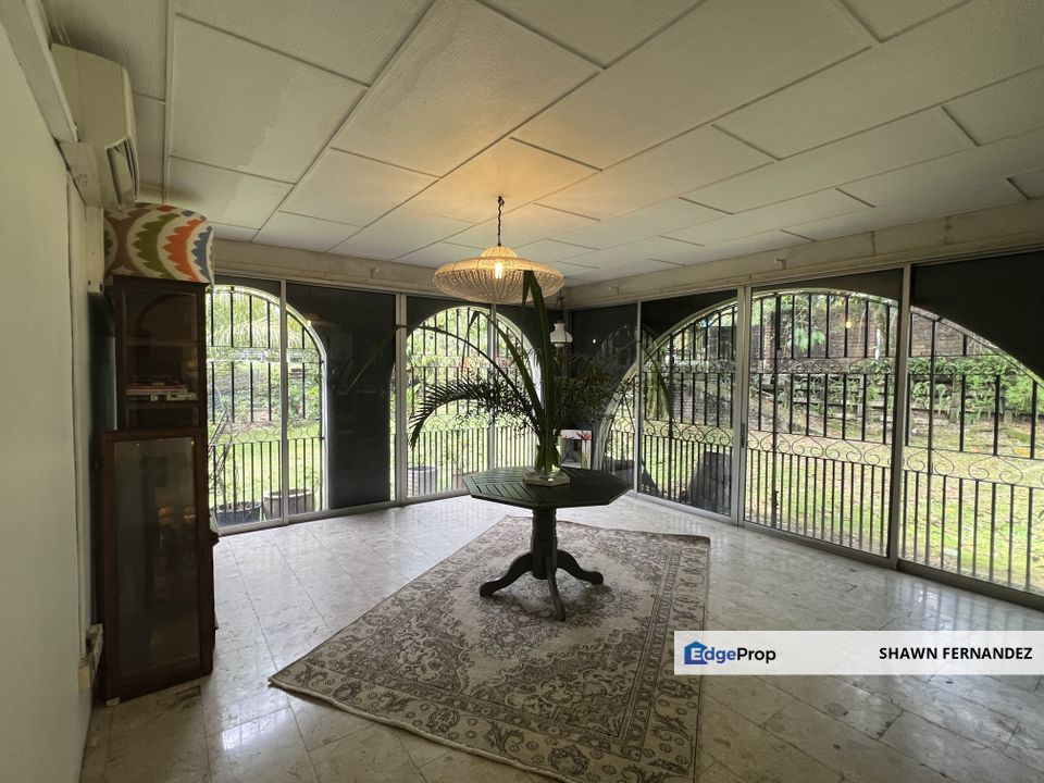 Lease Renewed. 10,000 sq feet of land area., Selangor, Petaling Jaya