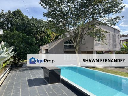 Bungalow with 10,000 sq feet of flat land area., Kuala Lumpur, Damansara Heights