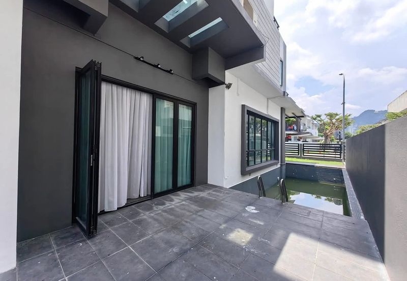 Enclave @ Tiger Lane