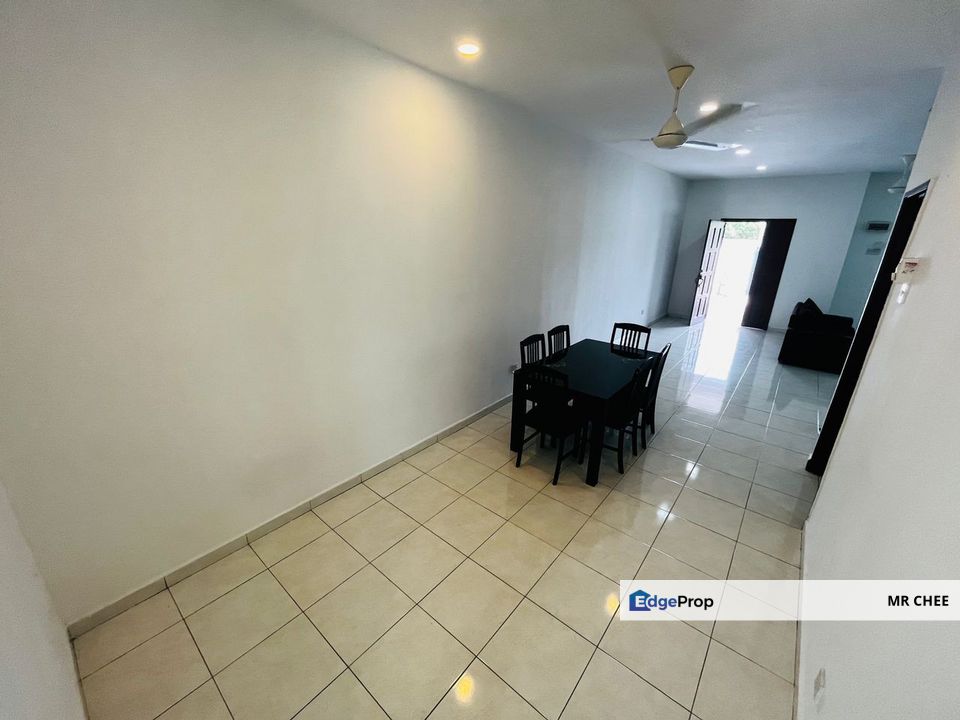 Anjung bercham utama 2sty terrace house partially furnished, Perak, Ipoh