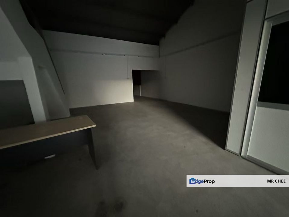 Bercham 1.5sty terrace factory 25x85 low rental asking, Perak, Ipoh