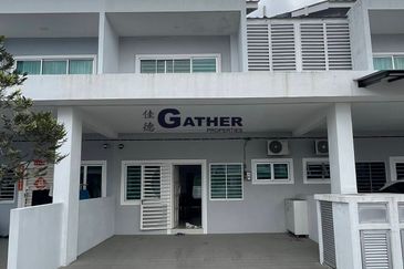 Springfields Residences (Taman Pinji Tropika)